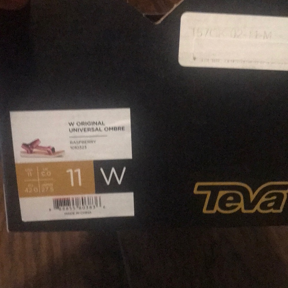 Teva Raspberry Universal sandals - Picture 3 of 3